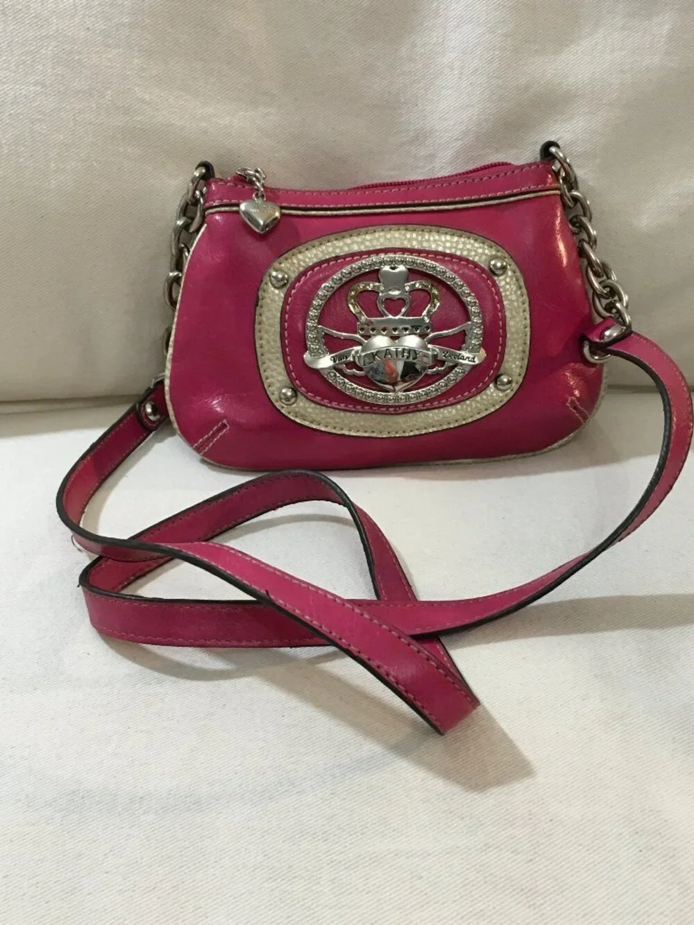 Kathy Van Zeeland Pink Crossbody bag Logo Plaque Chain Accent Strap